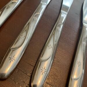 Americana Star By International Silver Stainless Modern Solid Knife Starburst